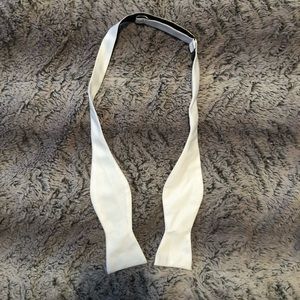 Classic Bow Tie